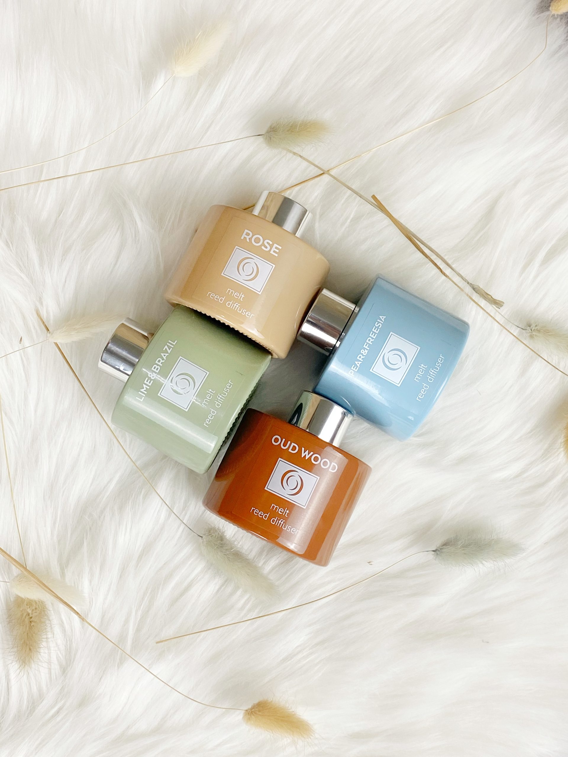 【亞洲限定款】melt reed 室內香氛擴香 50ml #玫瑰 #青檸 #烏木 #小蒼蘭 #茶園